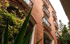 Sendero Hotel